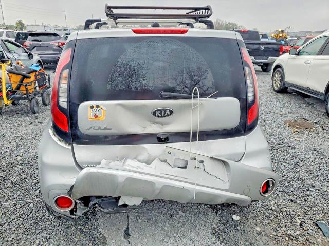 76118525 :رقم المزاد ، KNDJP3A59J7553833 vin ، 2018 Kia Soul مزاد بيع