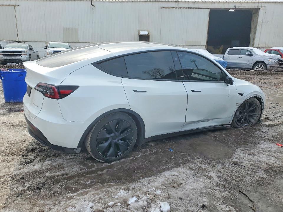2025 Tesla Model Y მანქანა იყიდება აუქციონზე, vin: 7SAYGDEE3SF306417, აუქციონის ნომერი: 75283955
