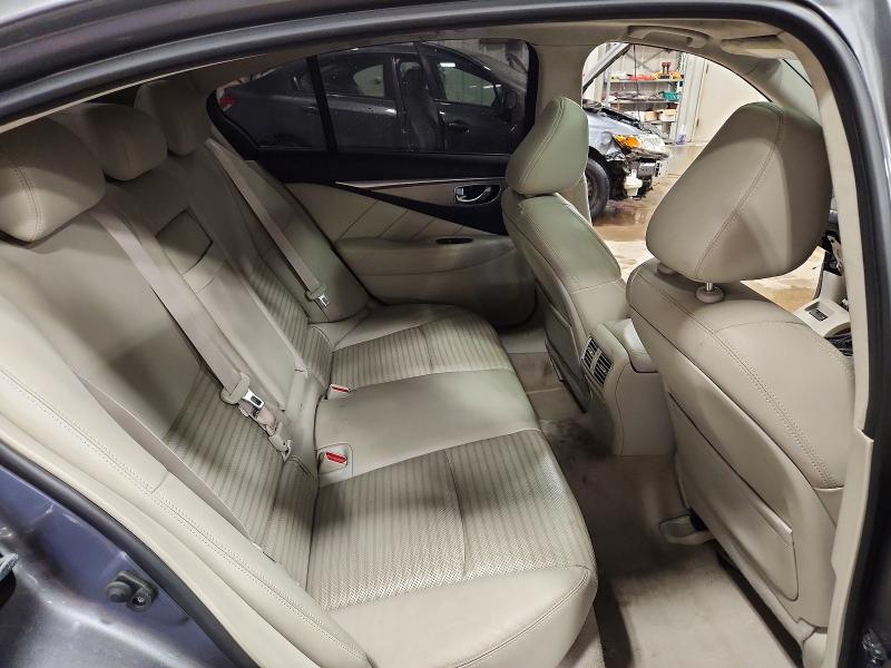 Продаж на аукціоні авто 2018 Infiniti Q50 Luxe, vin: JN1EV7AR4JM438272, номер лоту: 77420455