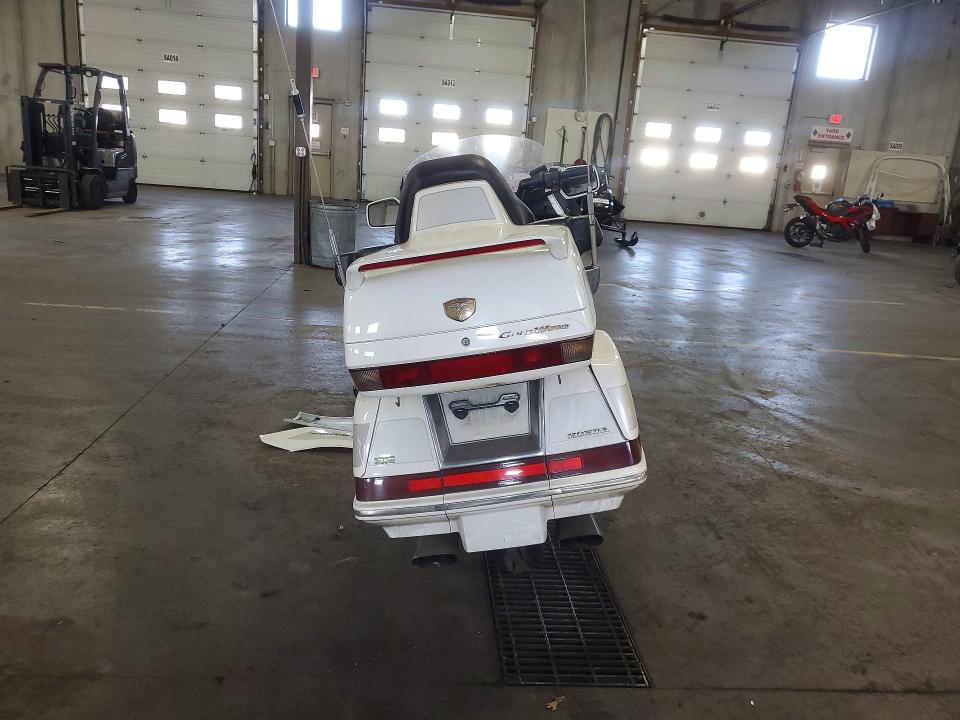 1999 Honda Gl1500 მანქანა იყიდება აუქციონზე, vin: 1HFSC223XXA104556, აუქციონის ნომერი: 78814445