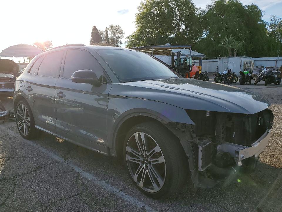78453245 :رقم المزاد ، WA1C4AFY5K2060443 vin ، 2019 Audi Sq5 مزاد بيع