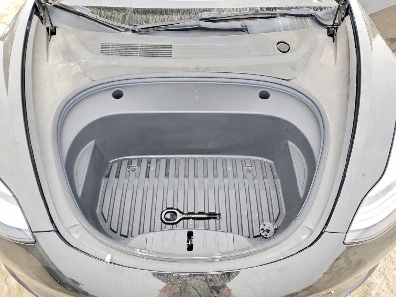 76854545 :رقم المزاد ، 5YJ3E1EB5NF106483 vin ، 2022 Tesla Model 3 مزاد بيع
