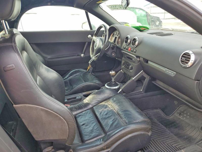 2003 Audi Tt მანქანა იყიდება აუქციონზე, vin: TRUUT28N031023643, აუქციონის ნომერი: 79247555