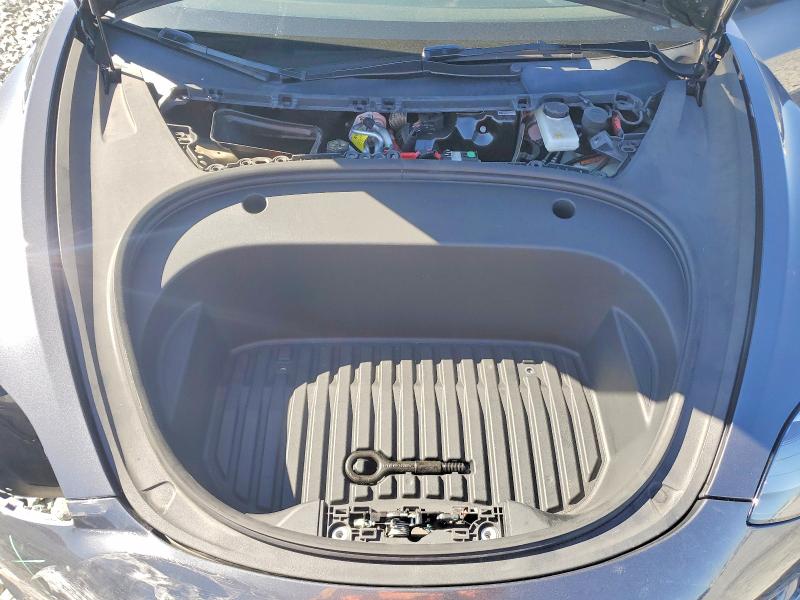 2023 Tesla Model 3 მანქანა იყიდება აუქციონზე, vin: 5YJ3E1EA8PF643472, აუქციონის ნომერი: 76141925