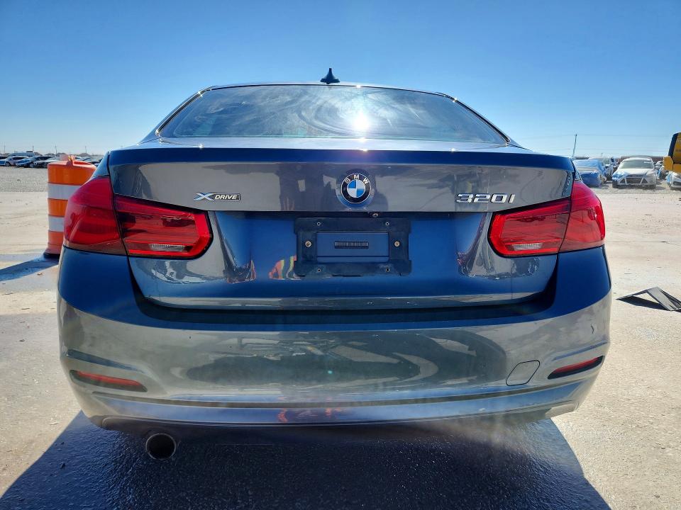 Продажа на аукционе авто 2018 Bmw 320, vin: WBA8E5G53JNU45983, номер лота: 76707475