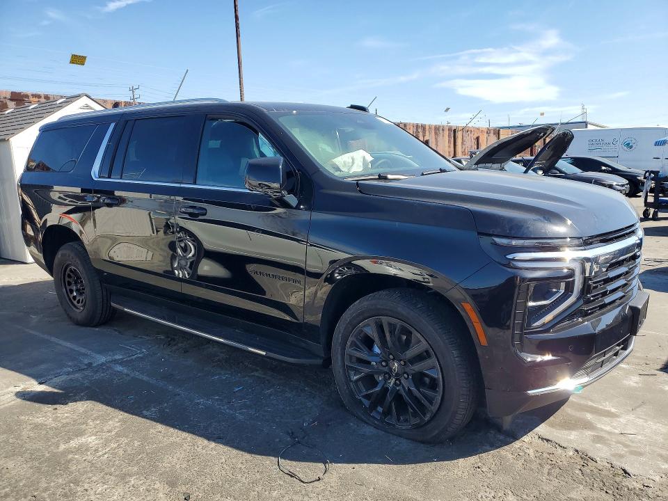 2025 Chevrolet Suburban მანქანა იყიდება აუქციონზე, vin: 1GNS5BRD8SR334293, აუქციონის ნომერი: 78331485