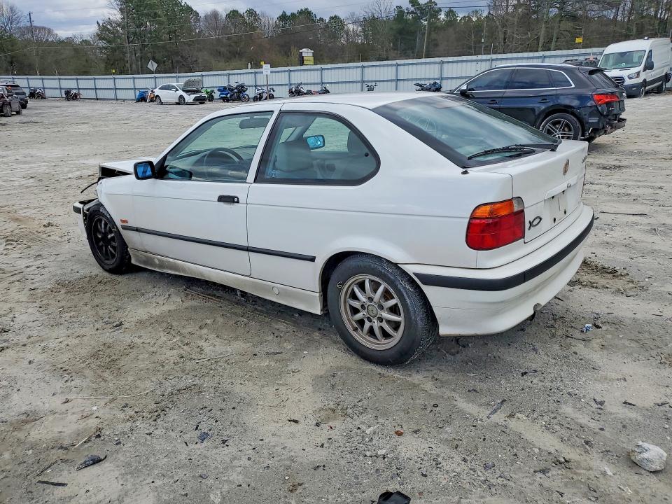 79061065 :رقم المزاد ، WBACG8321VAU39243 vin ، 1997 Bmw 318 مزاد بيع