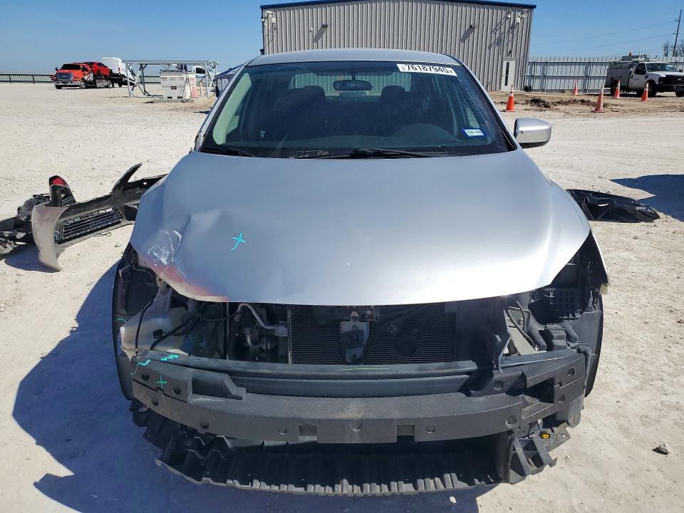 2015 Nissan Sentra მანქანა იყიდება აუქციონზე, vin: 3N1AB7AP1FY339791, აუქციონის ნომერი: 76187945