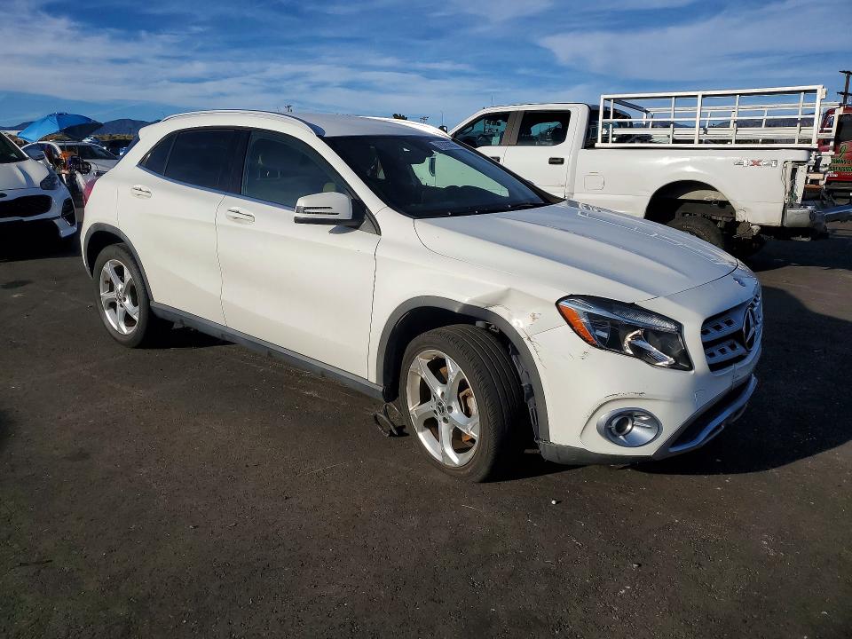 Продаж на аукціоні авто 2018 Mercedes-benz Gla, vin: WDCTG4EB8JJ497668, номер лоту: 79303875