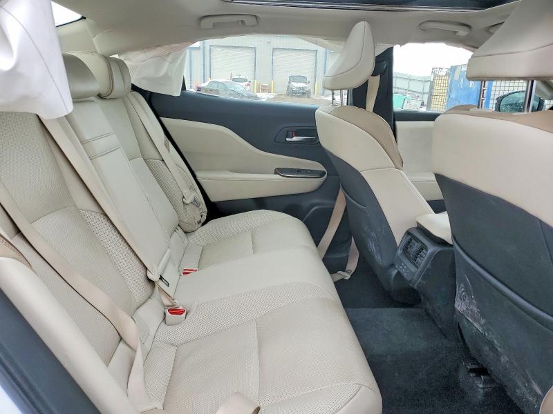 76151905 :رقم المزاد ، JTDAAAAF1P3008773 vin ، 2023 Toyota Crown مزاد بيع