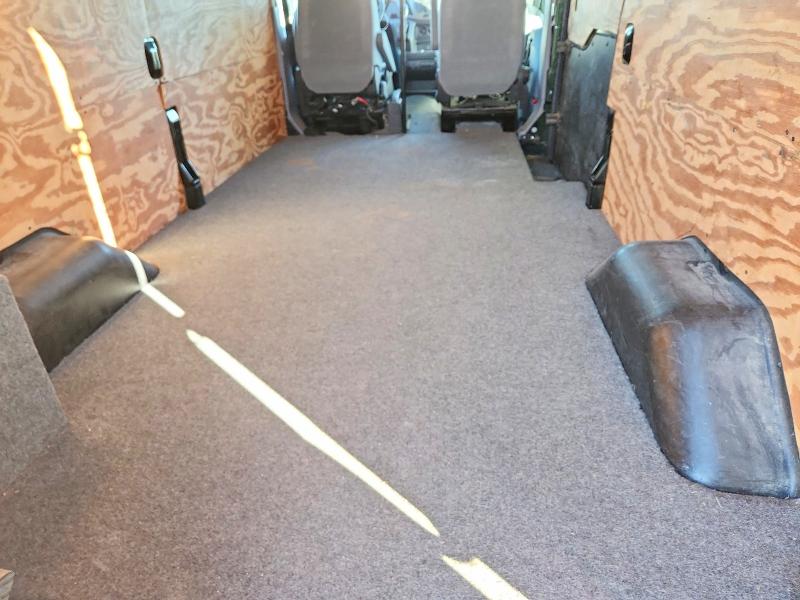 2017 Ford Transit მანქანა იყიდება აუქციონზე, vin: 1FTBW2CGXHKA15388, აუქციონის ნომერი: 49003476