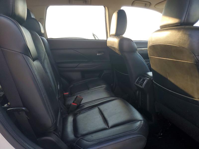 Продаж на аукціоні авто 2020 Mitsubishi Outlander, vin: JA4AD3A31LZ030170, номер лоту: 79169905