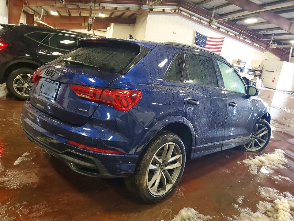 76444855 :رقم المزاد ، WA1EECF30R1150721 vin ، 2024 Audi Q3 مزاد بيع