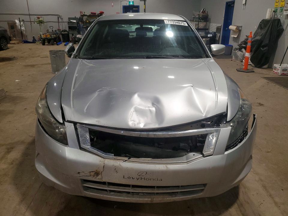 77334075 :رقم المزاد ، 1HGCP2F32AA805131 vin ، 2010 Honda Accord مزاد بيع
