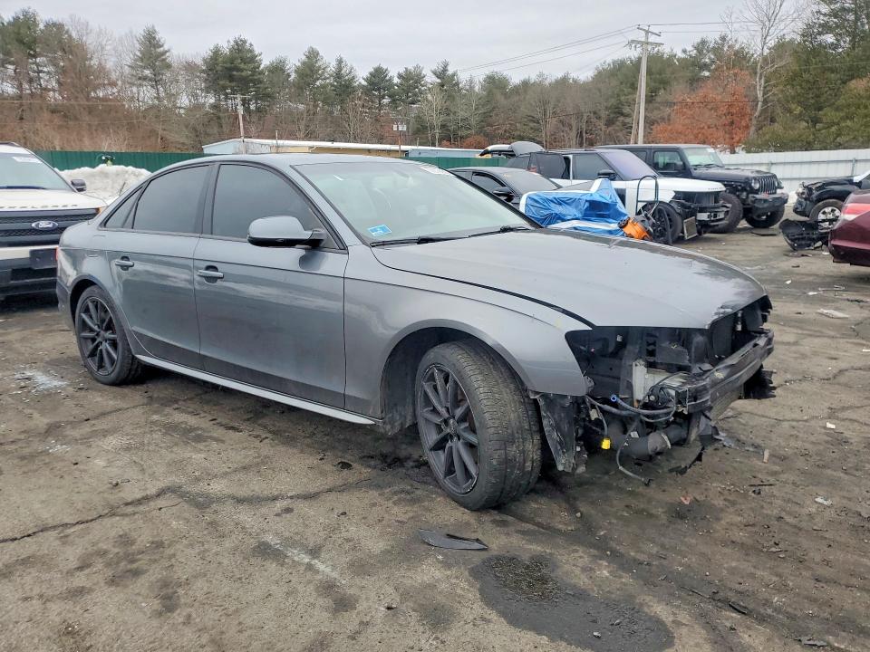 Продажа на аукционе авто 2014 Audi A4, vin: WAUFFAFL2EN033217, номер лота: 77319235