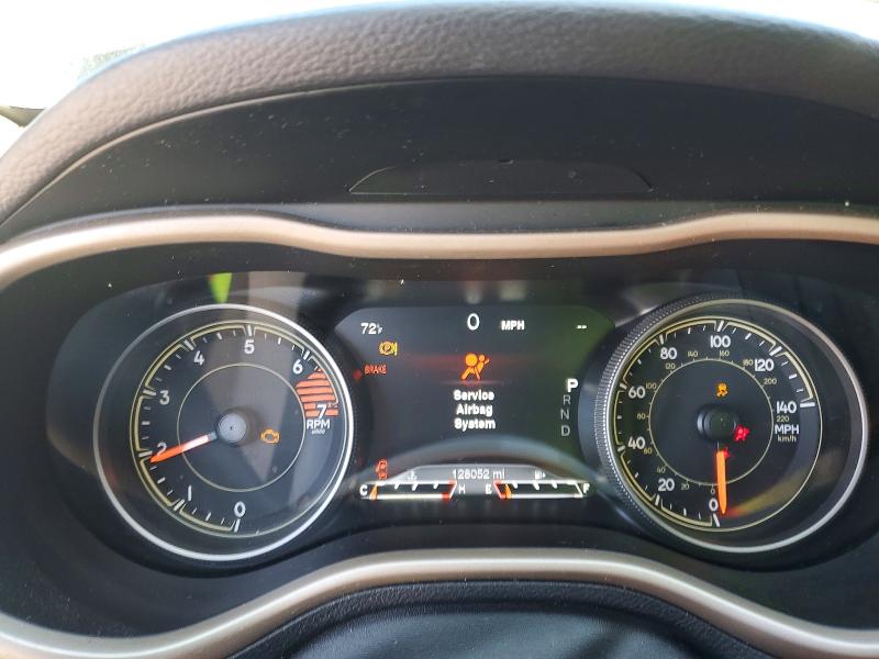 77323055 :رقم المزاد ، 1C4PJLDB3JD563126 vin ، 2018 Jeep Cherokee مزاد بيع