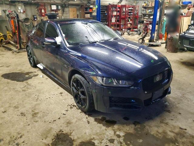 74077855 :رقم المزاد ، SAJAL4BV8HA962596 vin ، 2017 Jaguar Xe مزاد بيع