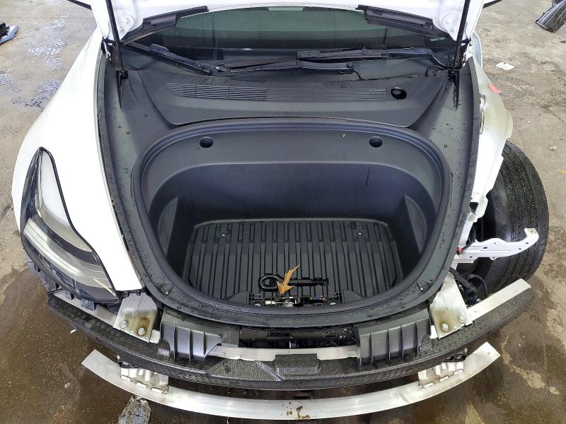 78160245 :رقم المزاد ، 5YJ3E1EB3NF243938 vin ، 2022 Tesla Model 3 مزاد بيع