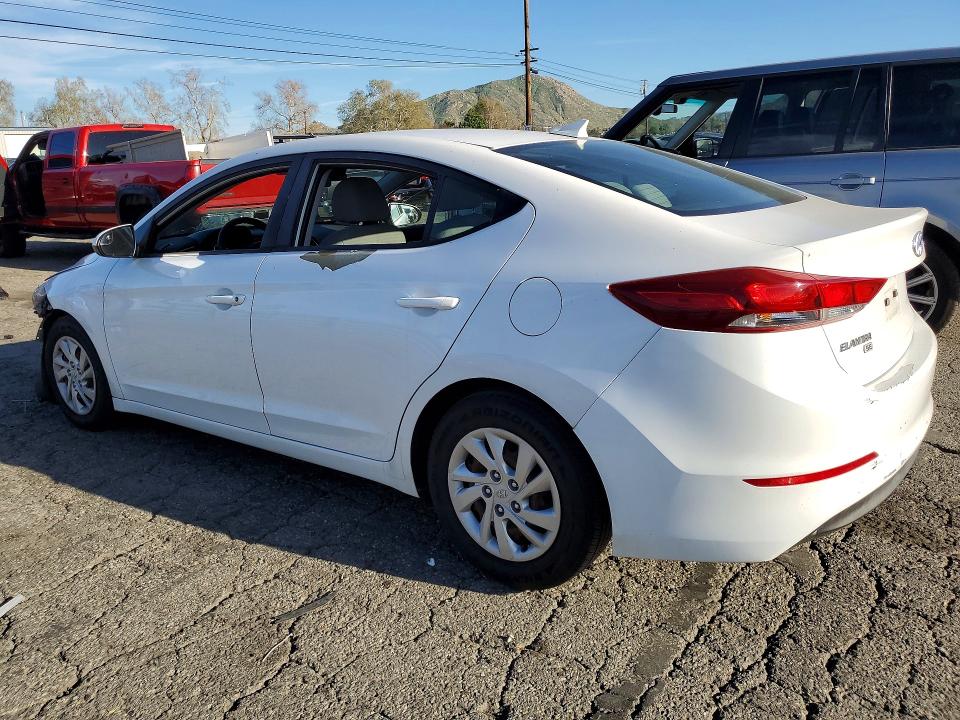 79244645 :رقم المزاد ، 5NPD74LF6HH188915 vin ، 2017 Hyundai Elantra مزاد بيع