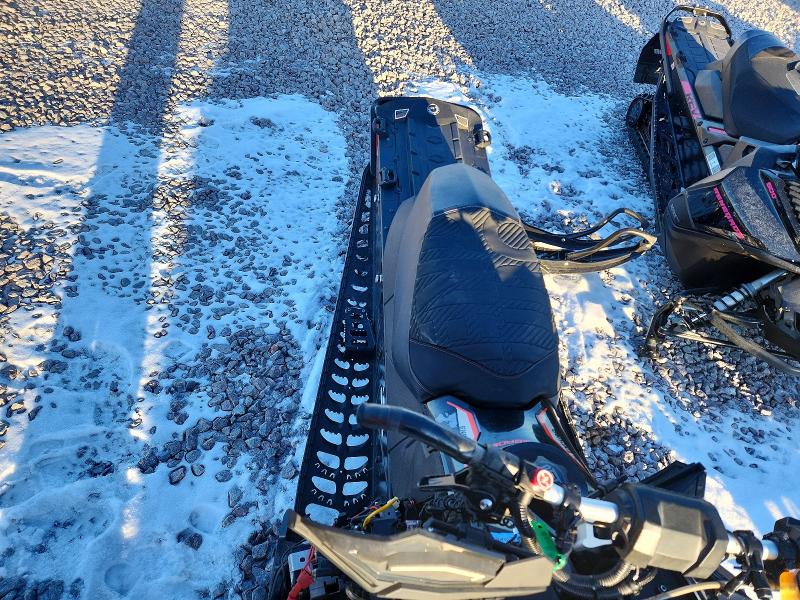 2017 Ski Doo Sm Renegade Enduro 1 მანქანა იყიდება აუქციონზე, vin: 2BPSUBHB0HV000099, აუქციონის ნომერი: 75654155