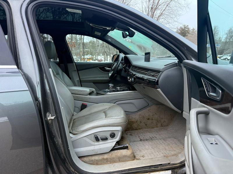2018 Audi Q7 Premium მანქანა იყიდება აუქციონზე, vin: WA1LAAF77JD044103, აუქციონის ნომერი: 78335475