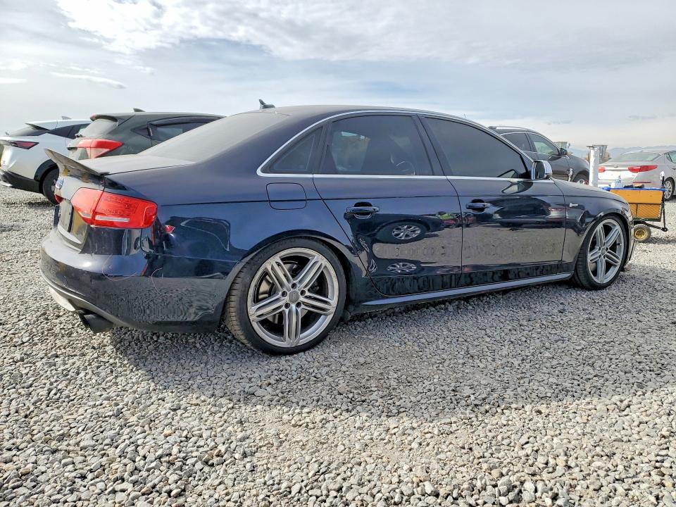 Продажа на аукционе авто 2011 Audi S4, vin: WAUKGAFL1BA097988, номер лота: 77134965