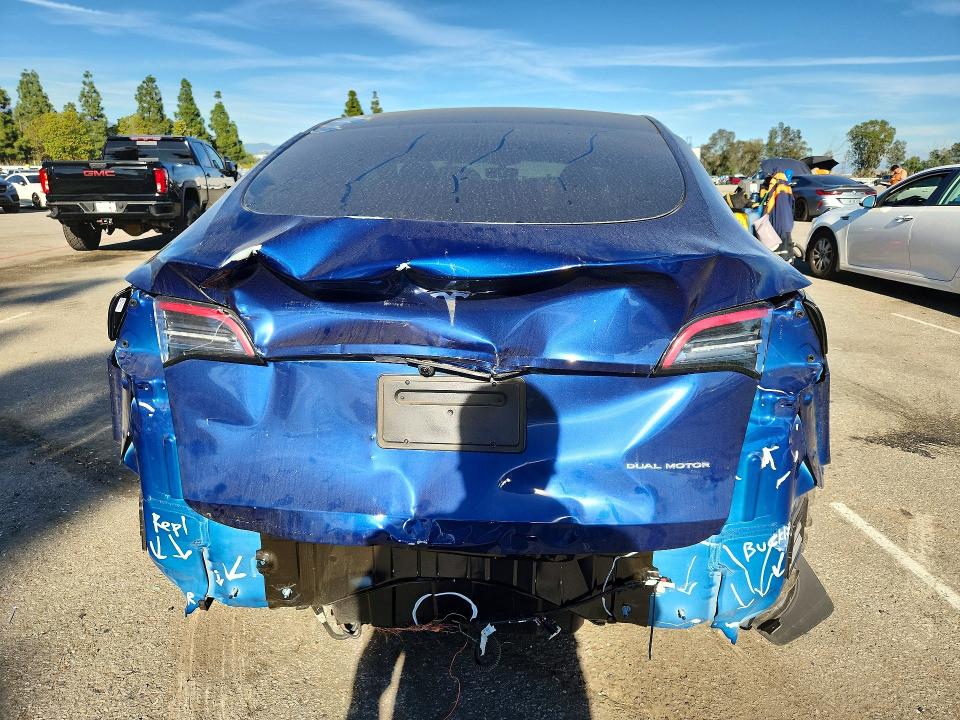78676615 :رقم المزاد ، 7SAYGDEE0RF054524 vin ، 2024 Tesla Model Y مزاد بيع