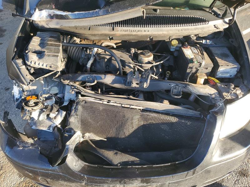 77156565 :رقم المزاد ، 1C4GP45R55B266831 vin ، 2005 Chrysler Town & Country مزاد بيع