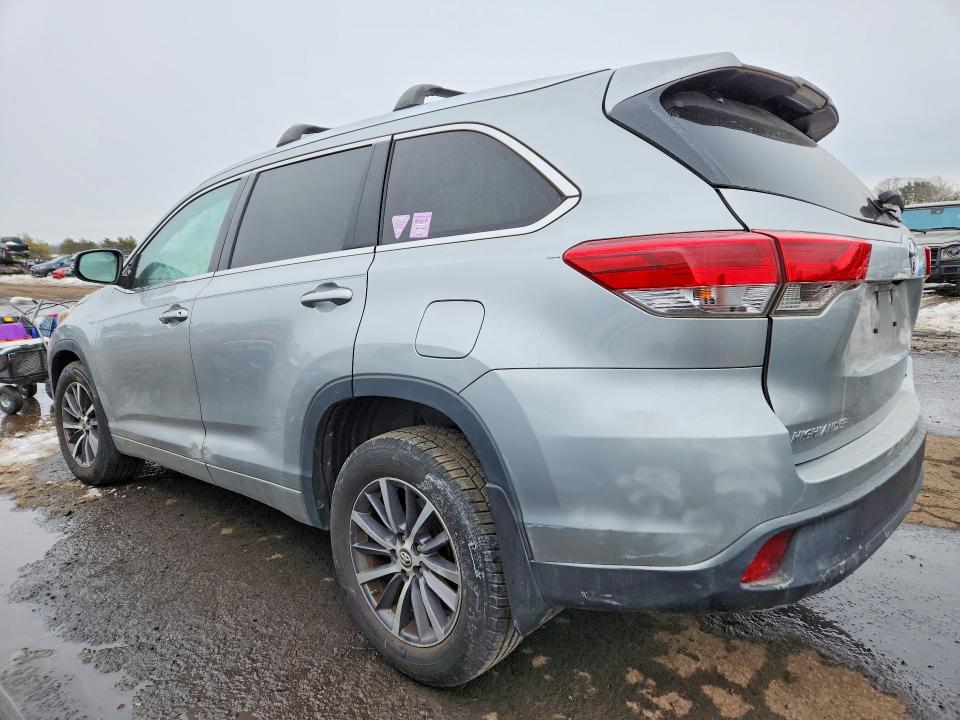 Продаж на аукціоні авто 2017 Toyota Highlander, vin: 5TDJZRFH2HS367146, номер лоту: 76529235