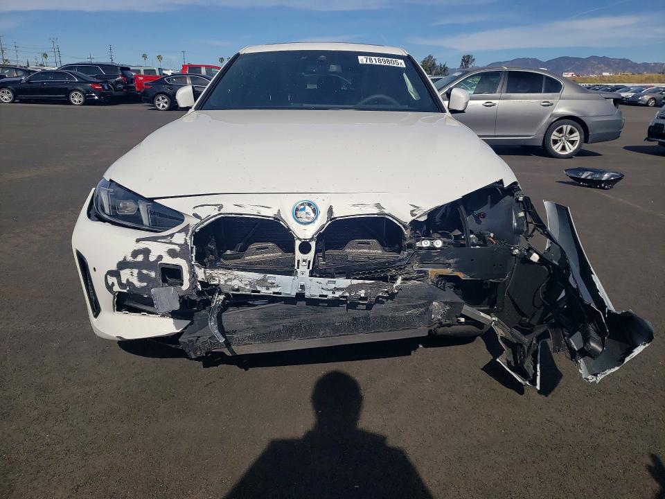 78189805 :رقم المزاد ، WBY23HD02SFU11715 vin ، 2025 Bmw I4 مزاد بيع