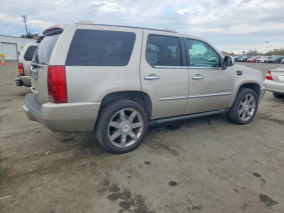 76388045 :رقم المزاد ، 1GYFK63807R290281 vin ، 2007 Cadillac Escalade L مزاد بيع