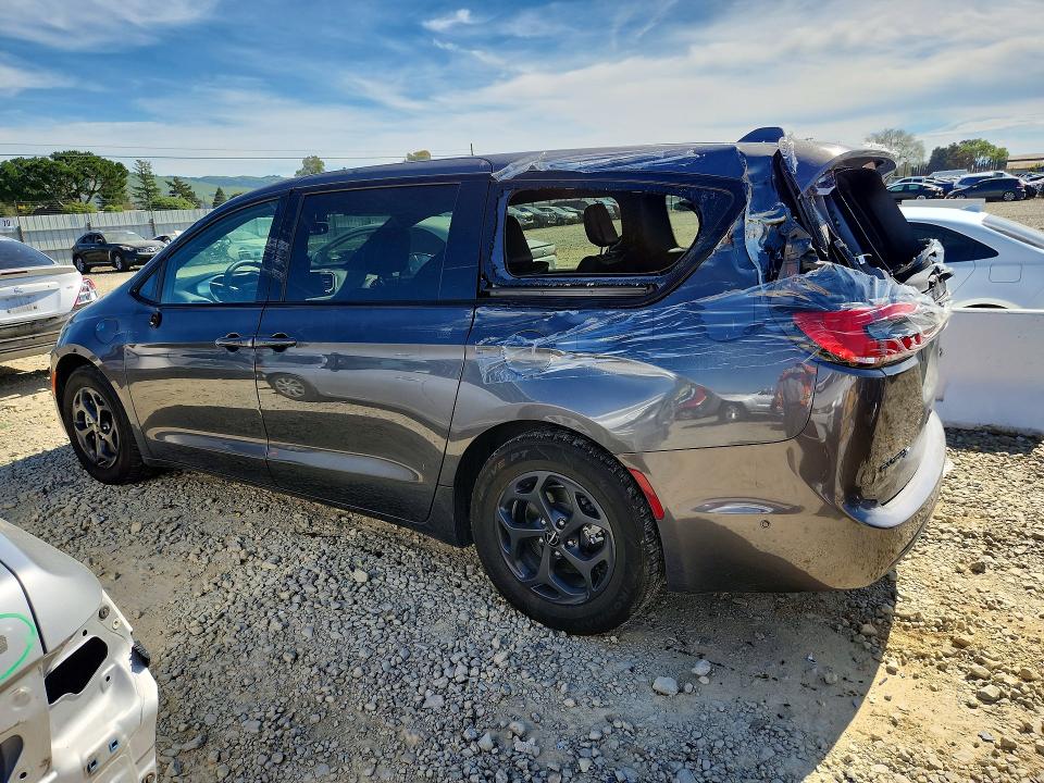 2022 Chrysler Pacifica მანქანა იყიდება აუქციონზე, vin: 2C4RC1L79NR180217, აუქციონის ნომერი: 79031015