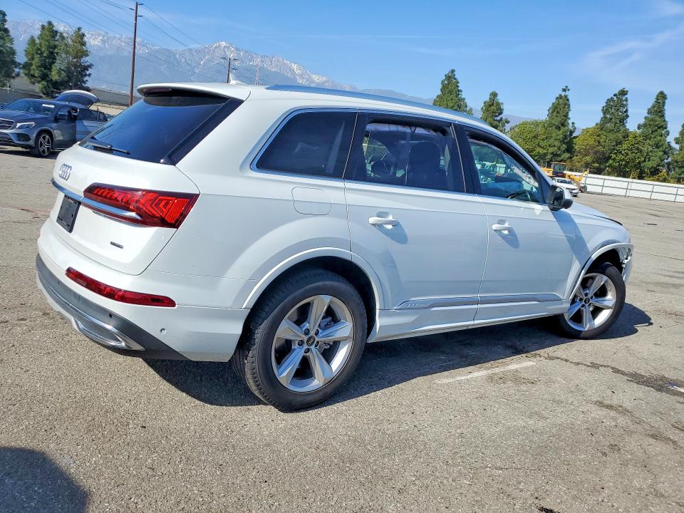 78925255 :رقم المزاد ، WA1AXBF73ND016851 vin ، 2022 Audi Q7 مزاد بيع