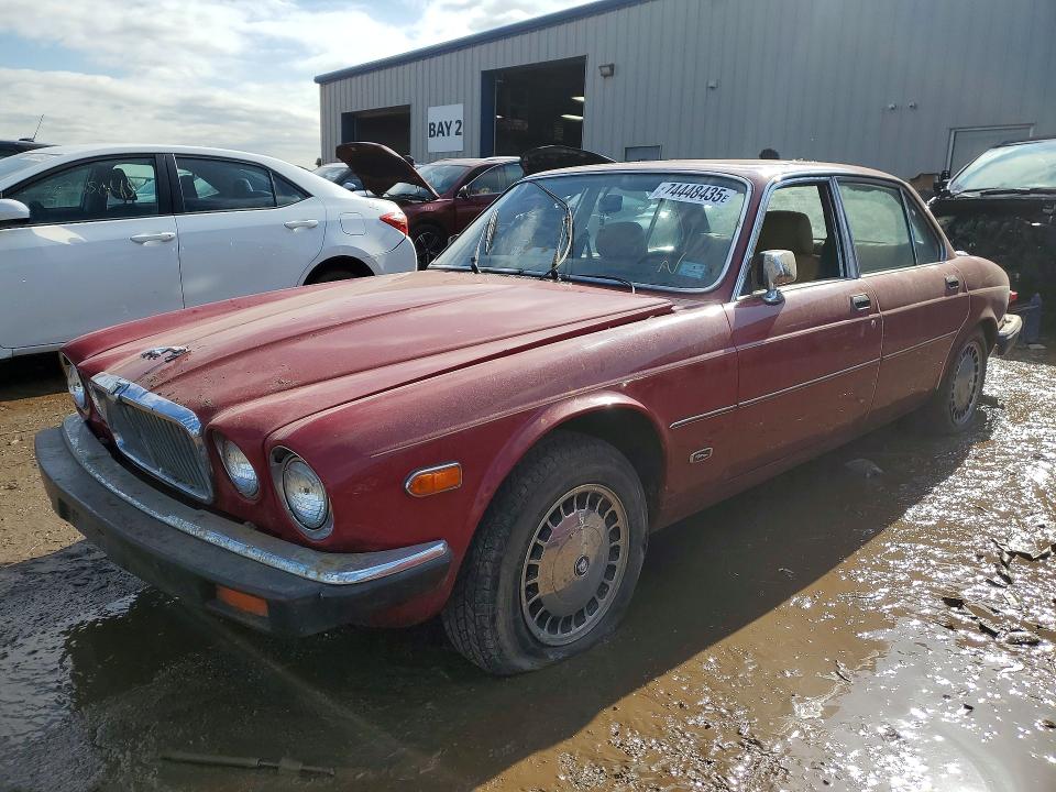 Продаж на аукціоні авто 1982 Jaguar Xj6, vin: SAJAV1240CC344475, номер лоту: 74448435