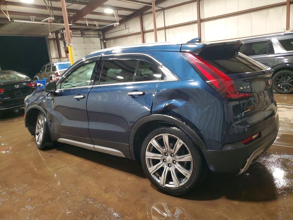 76726615 :رقم المزاد ، 1GYFZDR42KF113701 vin ، 2019 Cadillac Xt4 مزاد بيع