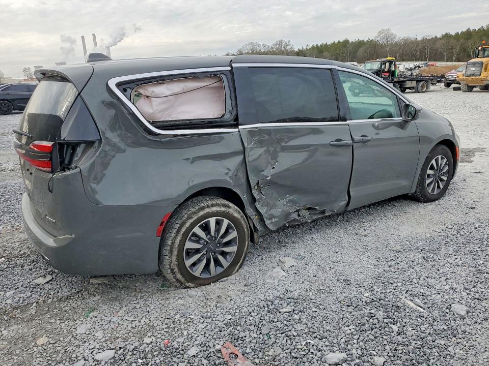 Продажа на аукционе авто 2022 Chrysler Pacifica, vin: 2C4RC1L71NR227899, номер лота: 76566825