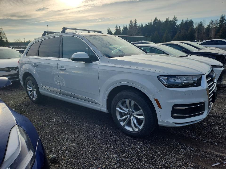Продажа на аукционе авто 2018 Audi Q7, vin: WA1VAAF71JD004088, номер лота: 74628705