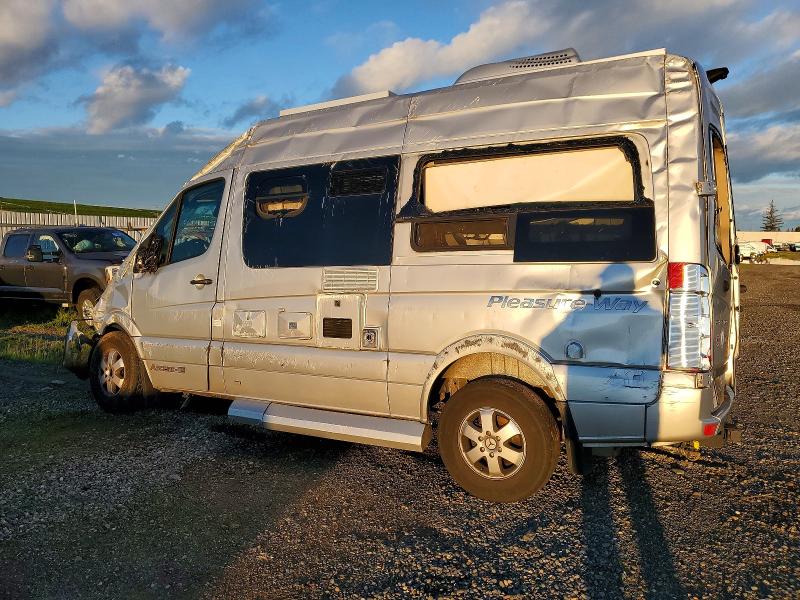 77598915 :رقم المزاد ، WDAPE7CD4HP374561 vin ، 2017 Mercedes-benz Sprinter 2 مزاد بيع