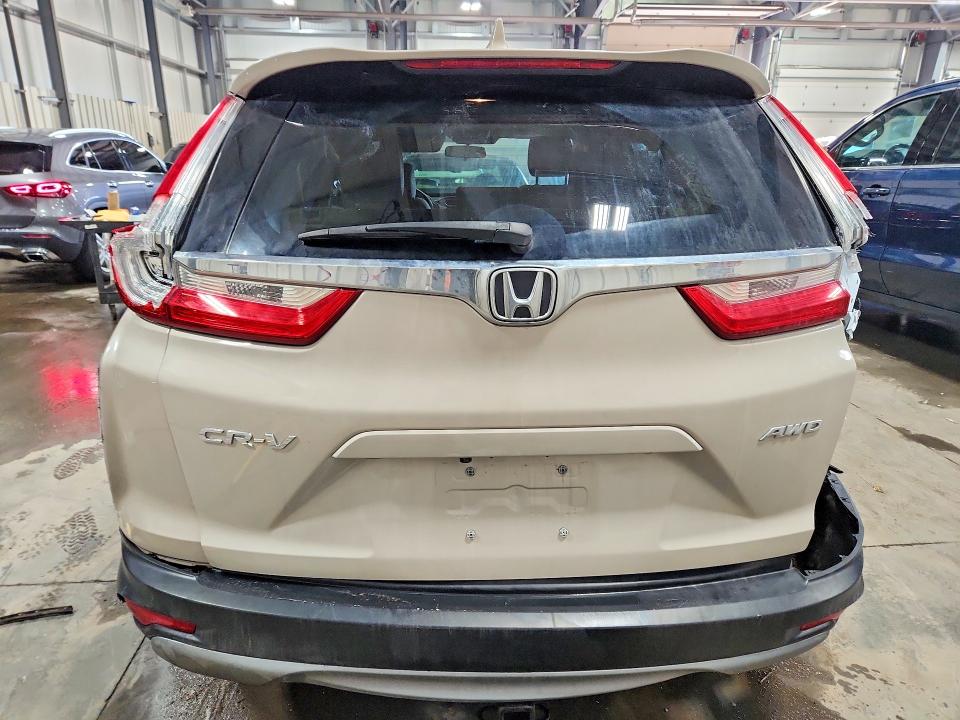 75050715 :رقم المزاد ، 2HKRW2H59JH679420 vin ، 2018 Honda Cr-v مزاد بيع