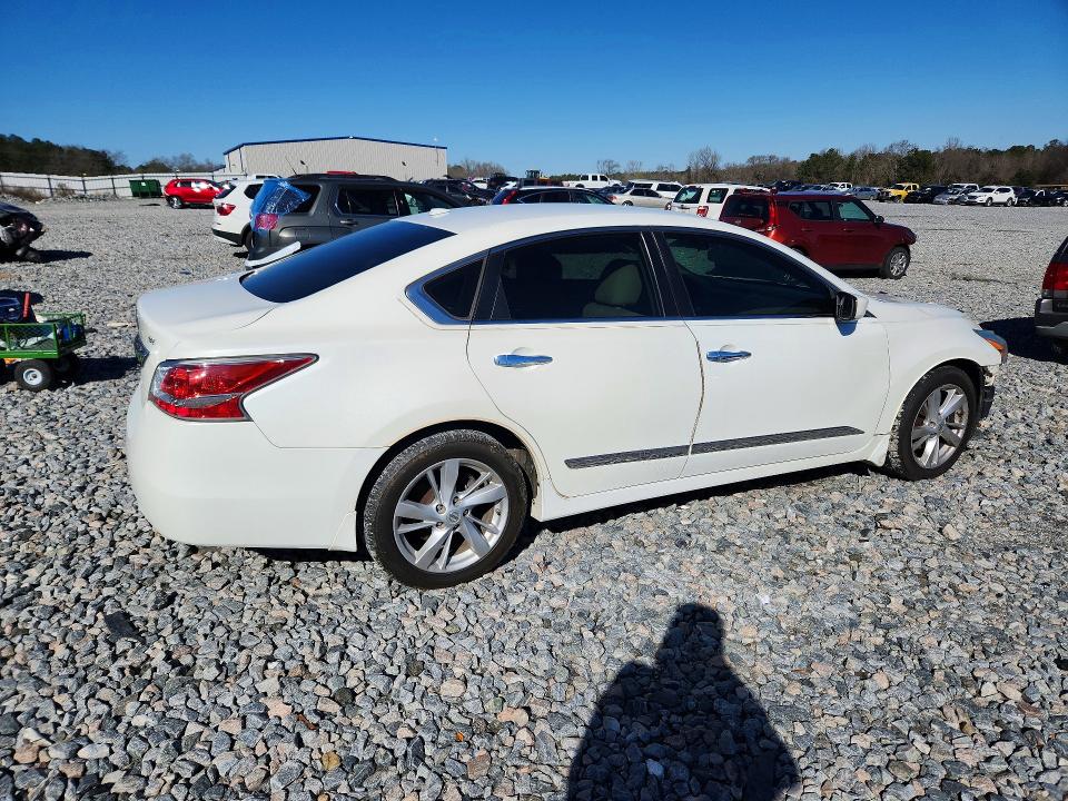 Продажа на аукционе авто 2015 Nissan Altima, vin: 1N4AL3AP2FC163724, номер лота: 78313675