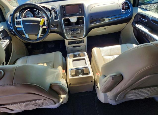 78317995 :رقم المزاد ، 2C4RC1CGXCR106981 vin ، 2012 Chrysler Town & Country مزاد بيع