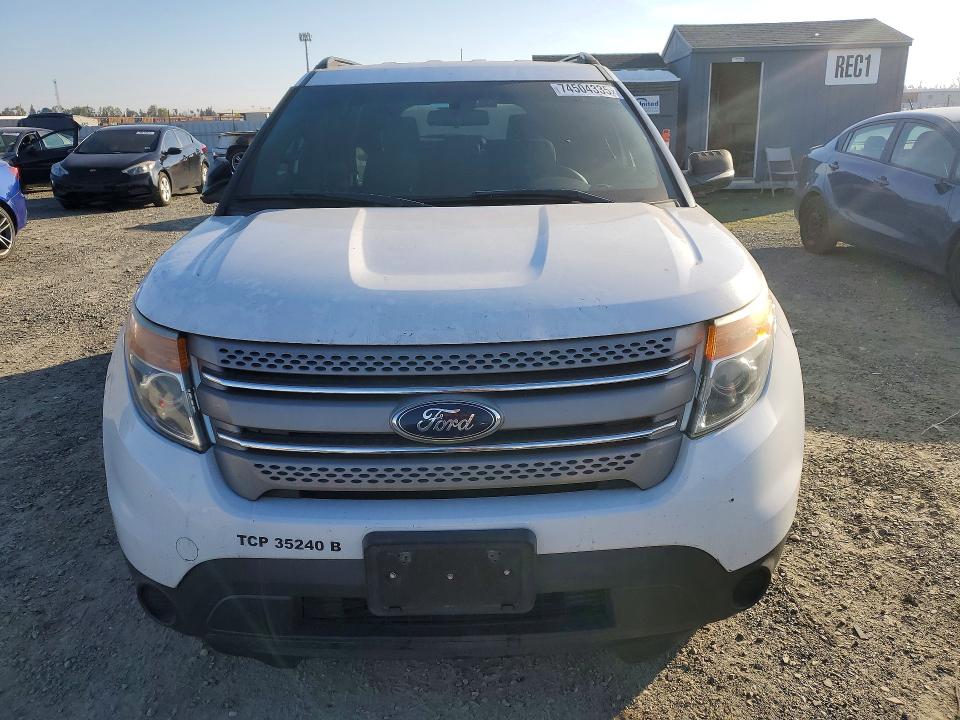 74504335 :رقم المزاد ، 1FM5K7B84EGA18054 vin ، 2014 Ford Explorer مزاد بيع