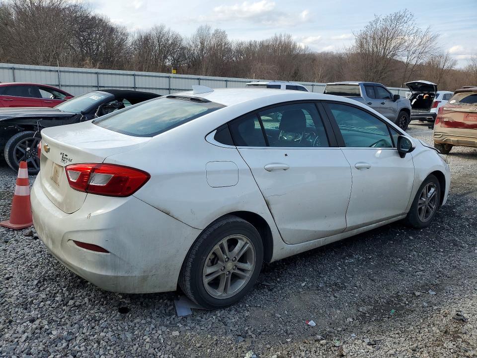 Aukcja sprzedaży 2018 Chevrolet Cruze, vin: 1G1BE5SM9J7114541, numer aukcji: 76926975