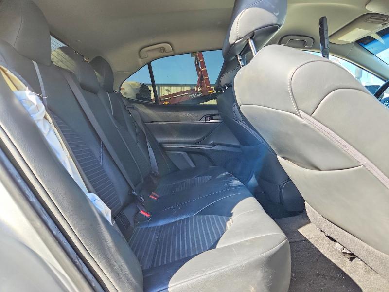 Продаж на аукціоні авто 2018 Toyota Camry, vin: 4T1B11HK2JU095975, номер лоту: 77573365