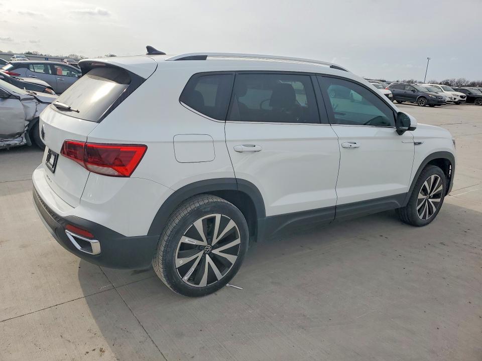 Aukcja sprzedaży 2024 Volkswagen Taos, vin: 3VVEX7B21RM125481, numer aukcji: 76561245