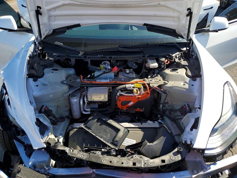 77019575 :رقم المزاد ، 5YJ3E1EB2NF253585 vin ، 2022 Tesla Model 3 مزاد بيع