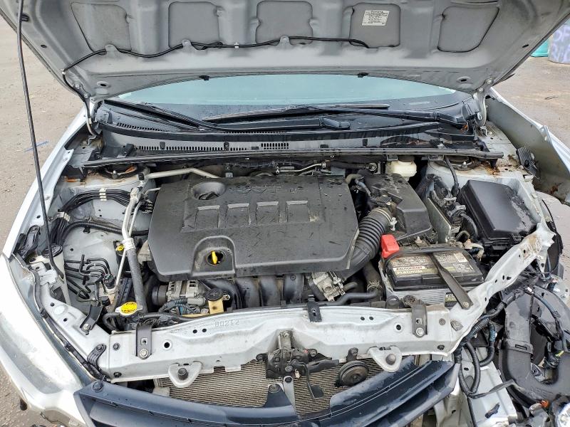 76798105 :رقم المزاد ، 2T1BURHE8EC152767 vin ، 2014 Toyota Corolla مزاد بيع