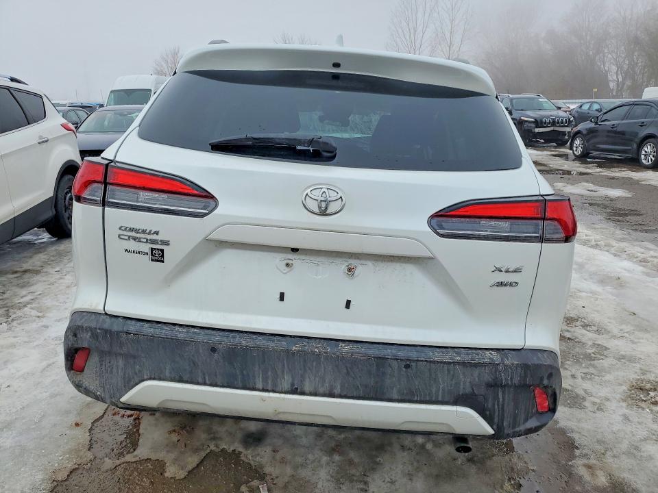 77107455 :رقم المزاد ، 7MUDAABG0RV097005 vin ، 2024 Toyota Corolla Cross مزاد بيع
