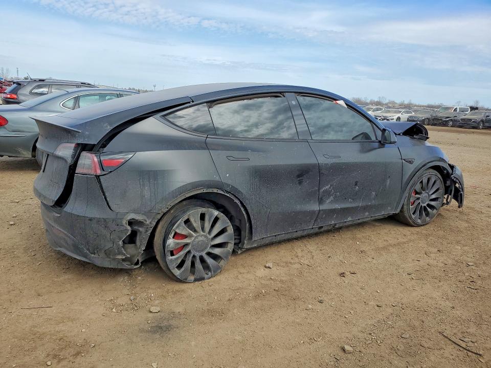 78969575 :رقم المزاد ، 7SAYGDEF6PF662358 vin ، 2023 Tesla Model Y مزاد بيع