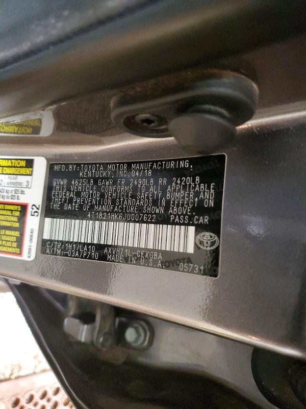 75677995 :رقم المزاد ، 4T1B21HK6JU007622 vin ، 2018 Toyota Camry Hybr مزاد بيع